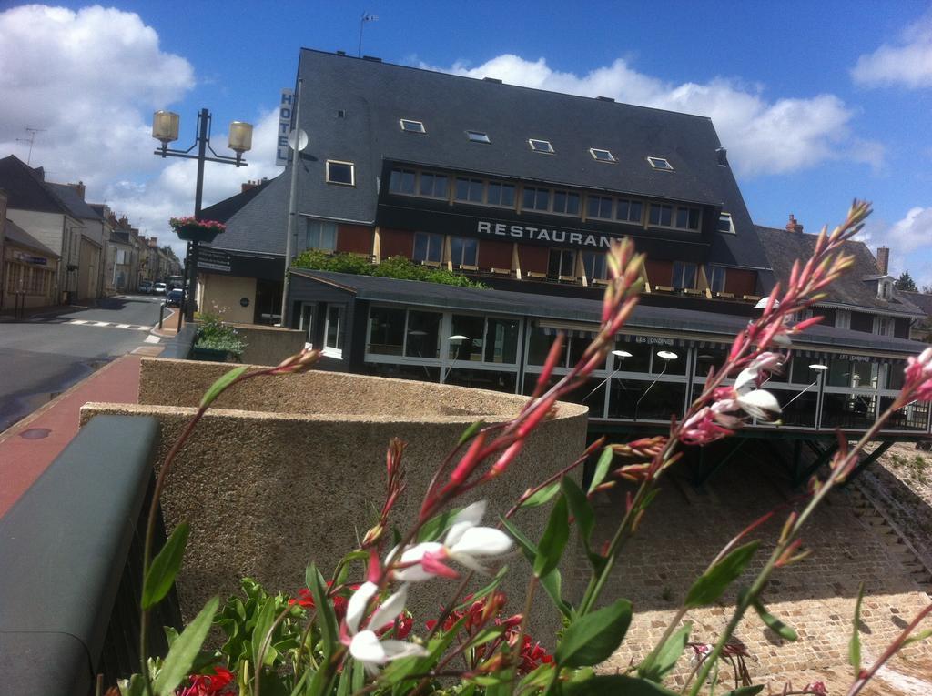 Les Ondines Hotel Les Hauts-d'Anjou Exterior photo